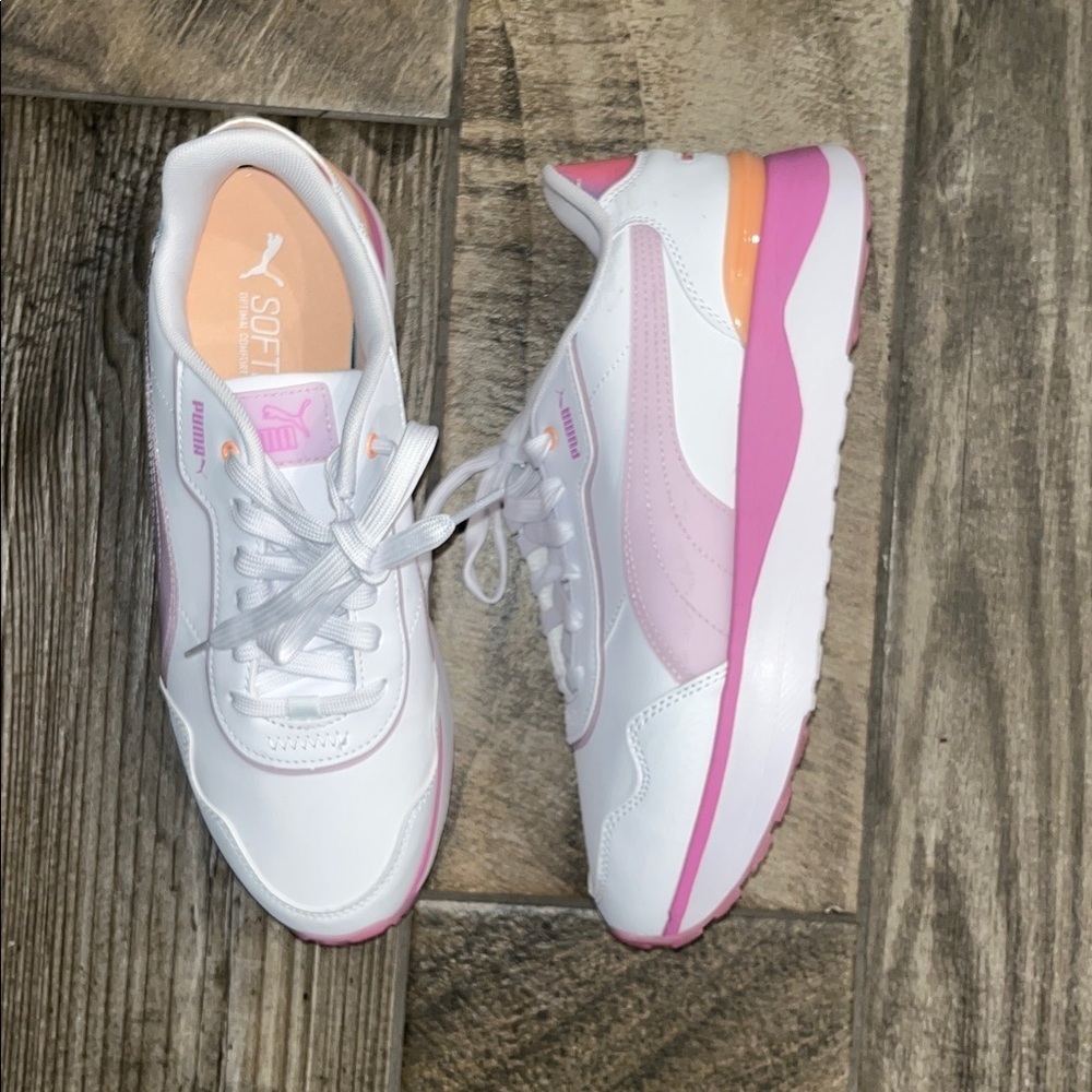 NIB Puma White and Pink Athletic Shoes